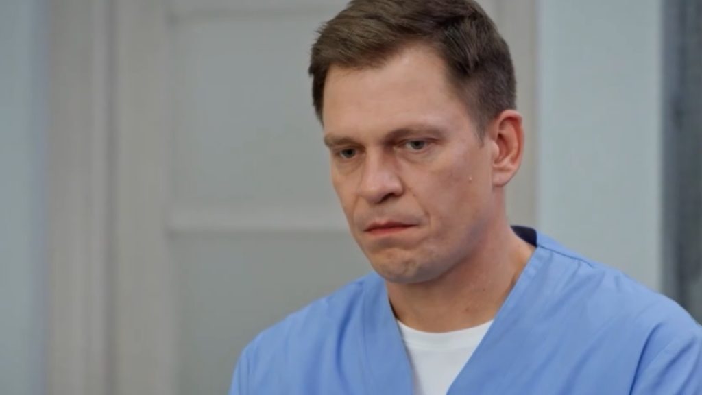 Жіночий лікар Нове життя 3 сезон 1 серія Михайло Гончар