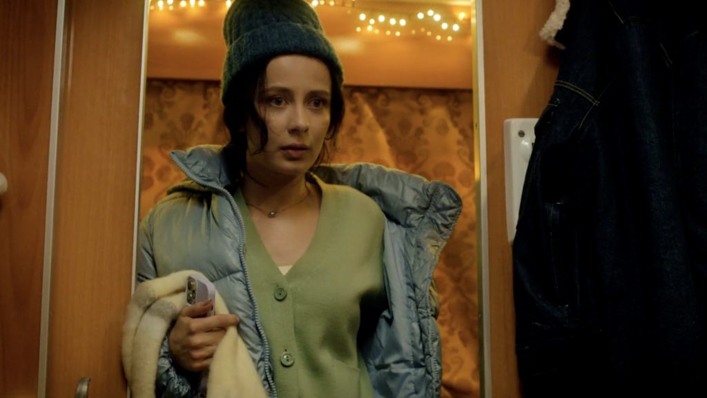 Комедійна сцена з фільму Потяг до Різдва