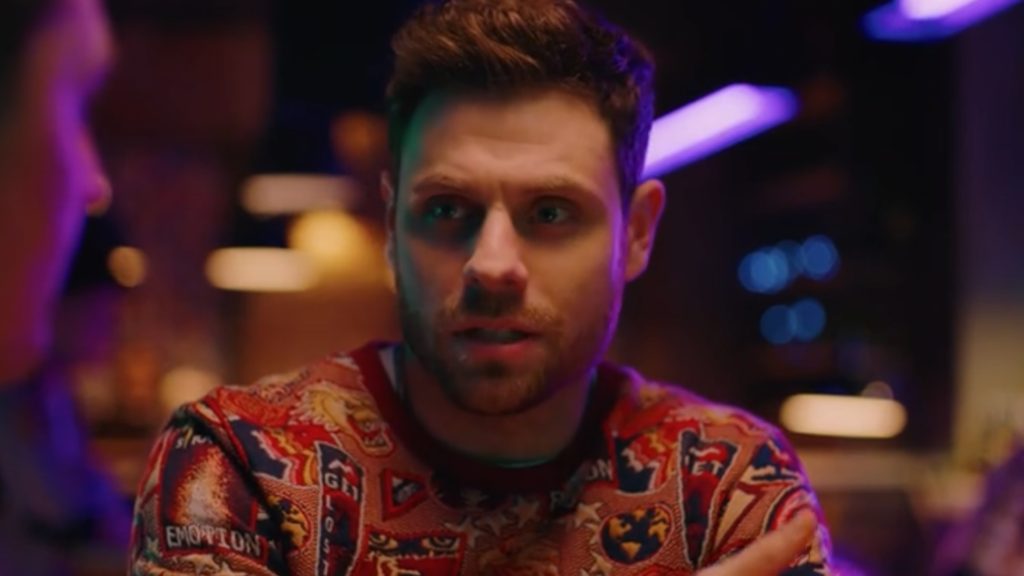 Артур Логай у ролі одного з героїв серіалу «Ховаючи колишню»