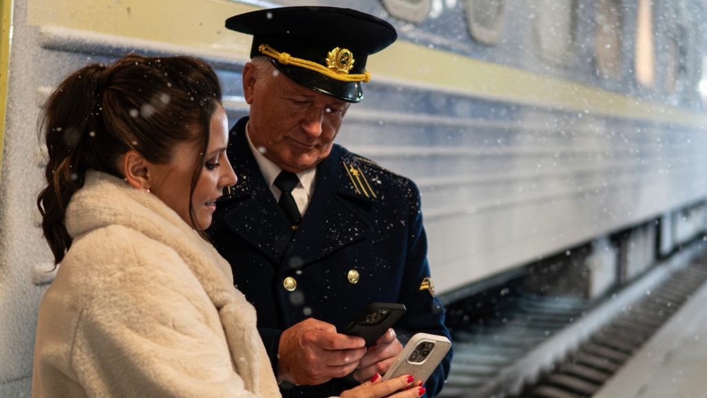 Потяг до Різдва - Український фільм 2025 року