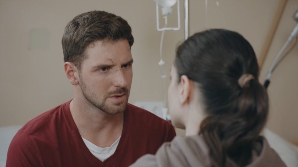 Роман вважає Марію своєю дружиною у серіалі Зворотний напямок 10 серія